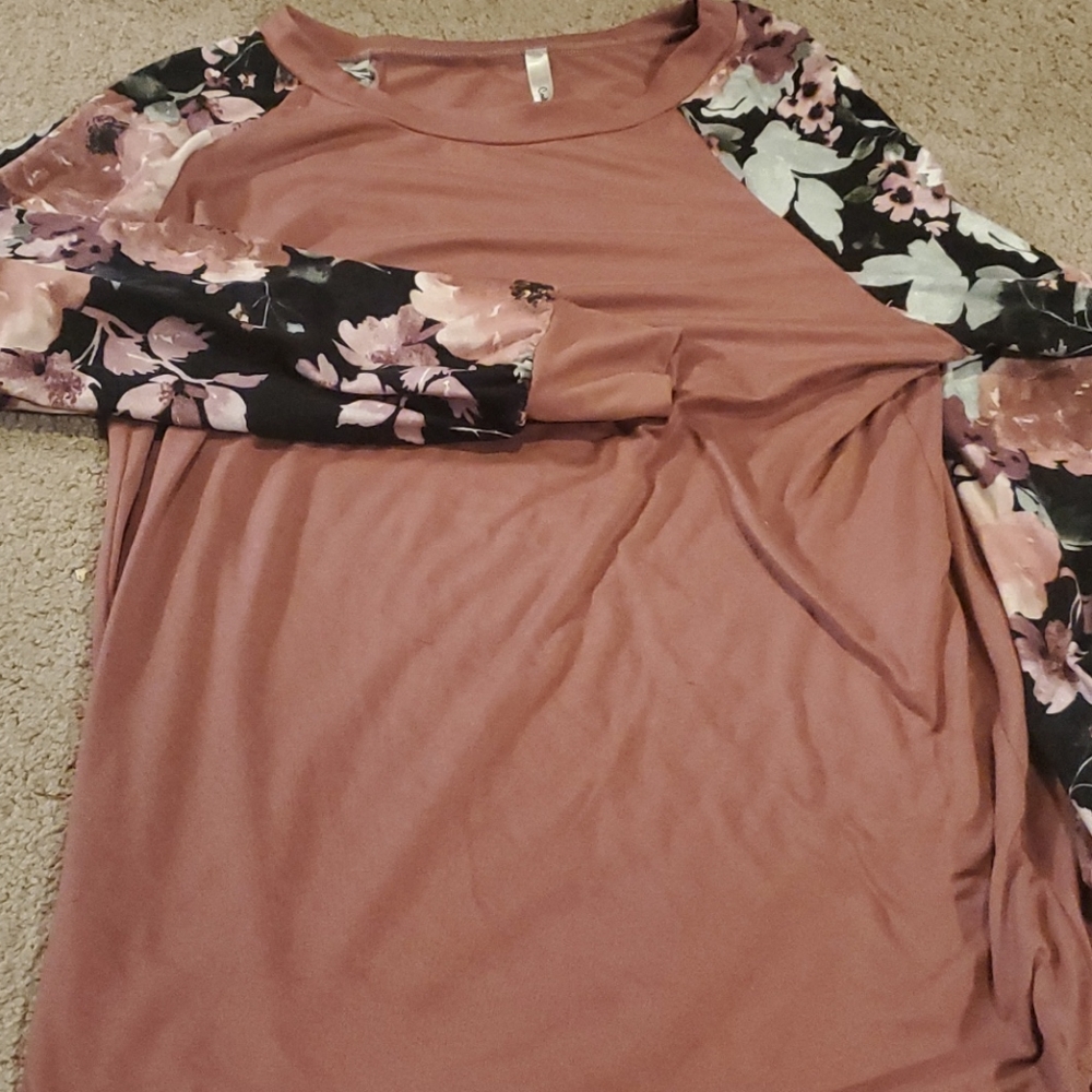 3/$20 Cool melon long sleeve tee shirt
